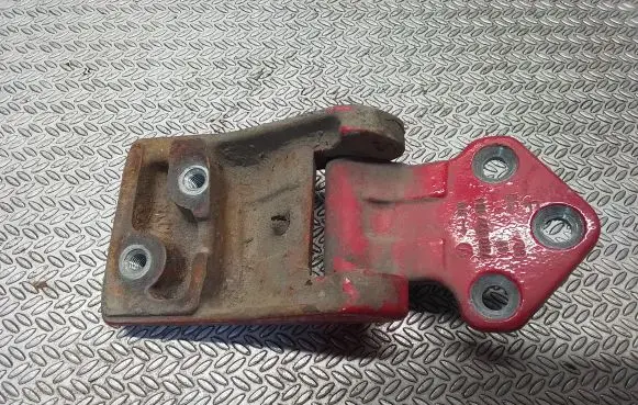 Volkswagen Transporter - Caravelle T5 Rear door lower hinge 7H0827154