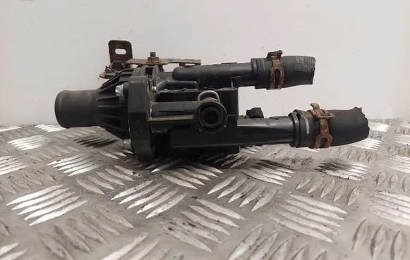 Thermostat/thermostat housing