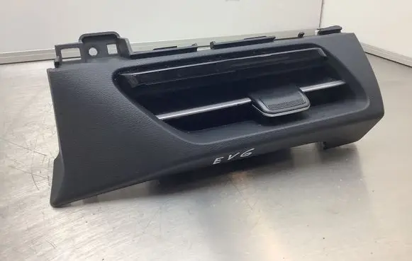 KIA EV6 Dashboard air vent grill cover trim 84739CV100WK 820203