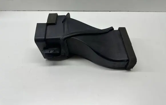 Ram 1500 DT Air intake duct part 68292830AA 33357C 72143374