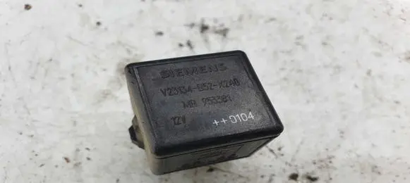 Mitsubishi Space Star Other relay MB953381