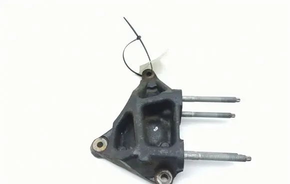 Ford Edge I Engine mounting bracket 8M8E6A003BA R3G835A31A7