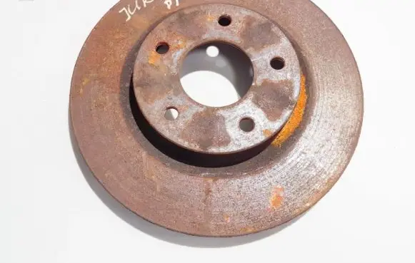 Nissan Juke I F15 Front brake disc ventiliuojamas