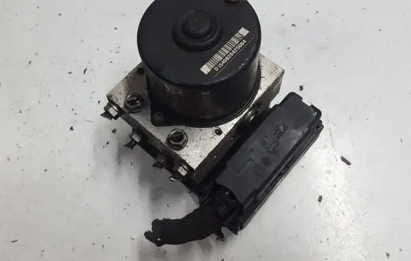 Audi A3 S3 8P ABS Pump 1K0907379AB 1K0614517AB
