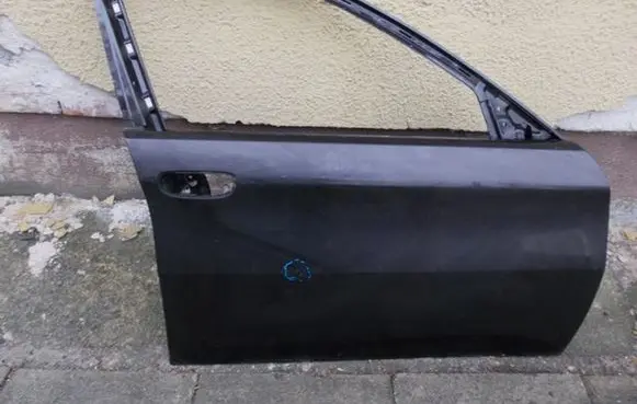 Alfa Romeo 166 Front door