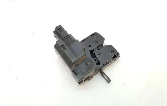 Peugeot 207 Tailgate window lock/catch/latch 9685328580