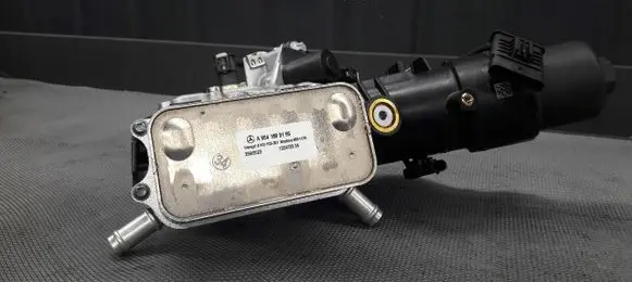 Mercedes-Benz GLC C254 Oil filter mounting bracket A6541806100