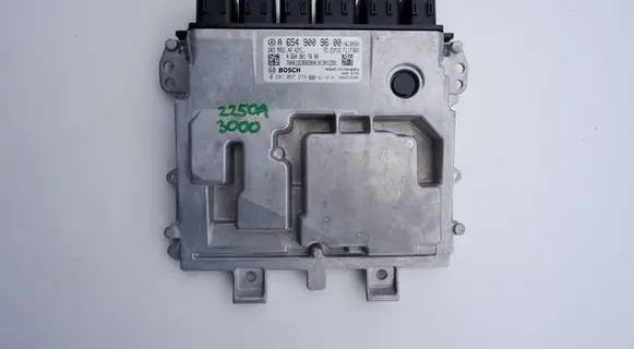 Mercedes-Benz A W176 Engine control unit/module A6549009600 A6549017600 0281037274
