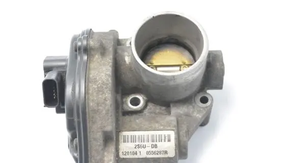 Ford Focus C-MAX Throttle valve 2S6U9E927D