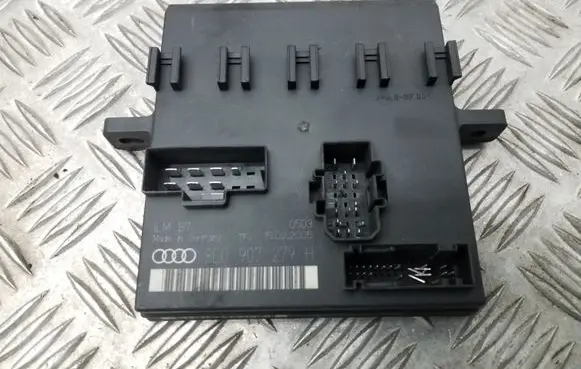 Light module LCM