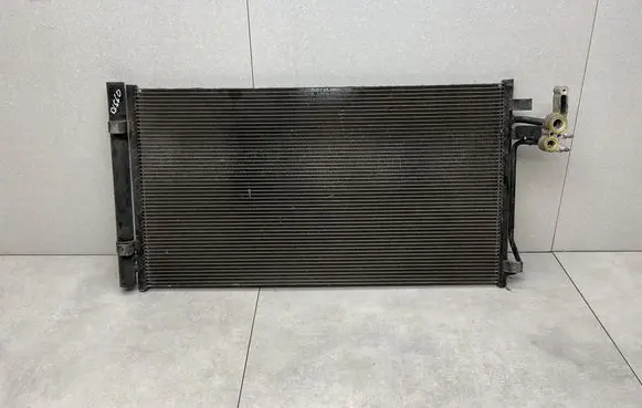 Land Rover Discovery Sport A/C cooling radiator (condenser) GJ3219710AA