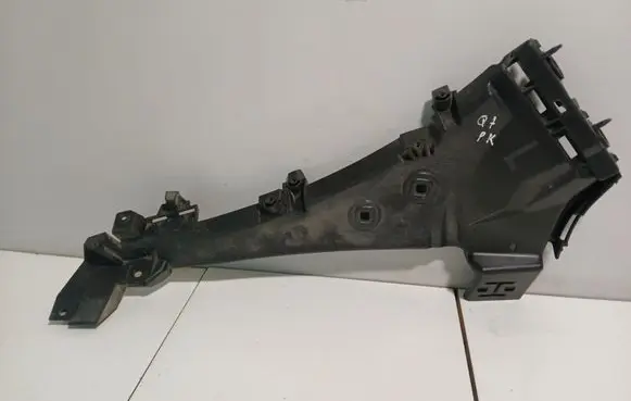 Audi Q7 4L Front bumper mounting bracket 4L0807283