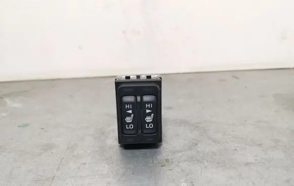 Subaru Forester SK Seat heating switch FOR19SILDYMOJUNGTUKAS