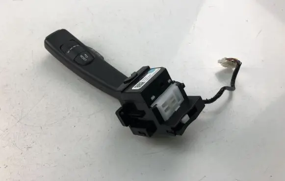 Volvo S60 Indicator stalk 31327904