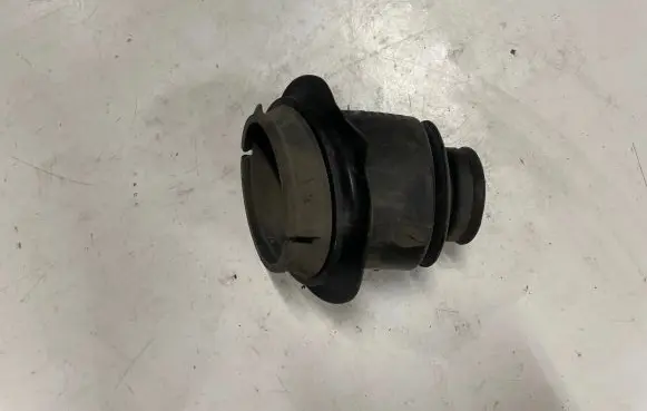 BMW 3 E90 E91 Steering column damper 6763071