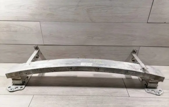 Hyundai Kona I Front bumper support beam 261010B007