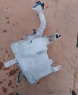 Ford Mondeo MK V Windshield washer fluid reservoir/tank 