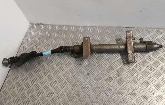 Mercedes-Benz Sprinter W906 Steering wheel axle A9064600916