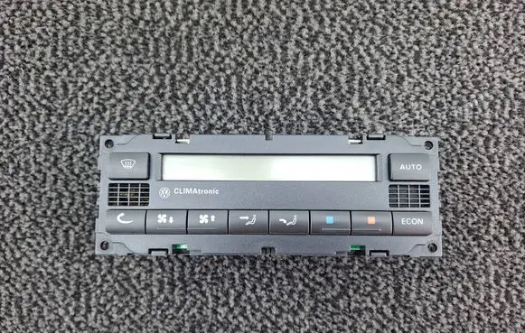Volkswagen PASSAT B5.5 Climate control unit 3B1907044H