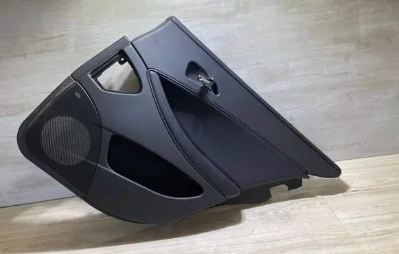 Mercedes-Benz CLS C219 Rear door card panel trim 