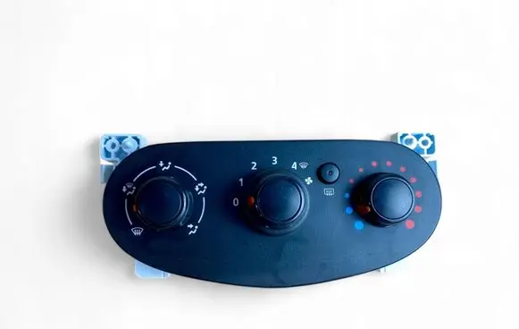 Dacia Sandero Climate control unit A42303300