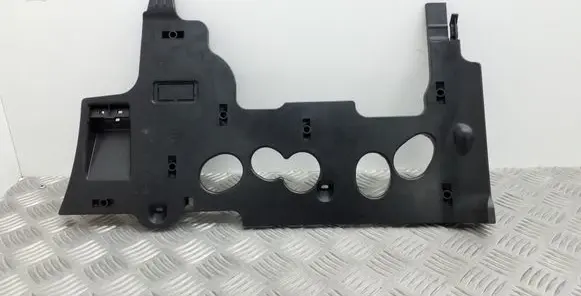 Dashboard lower bottom trim panel