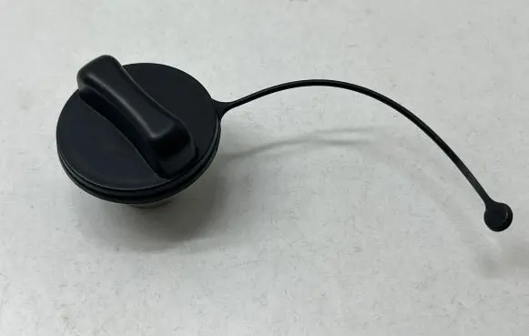 Nissan Navara D23 Fuel tank filler cap 172515XA0A 9809