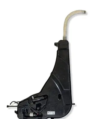 BMW X7 G07 Windshield washer fluid reservoir/tank 7499828