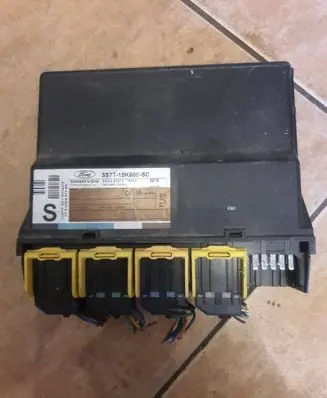 Ford Mondeo Mk III Comfort/convenience module 3S7T15K600SC 5WK48751F