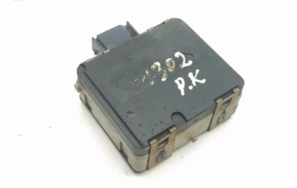 Land Rover Range Rover Velar Distronic sensor radar M8A29G768AE 0203304505