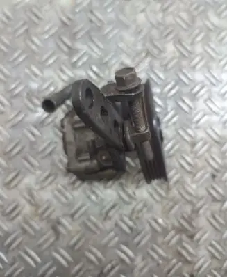 KIA Rio Power steering pump