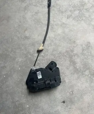 Volkswagen Arteon Rear door lock 5NA839015D JPS120521