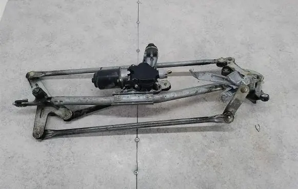 Honda Civic Front wiper linkage 