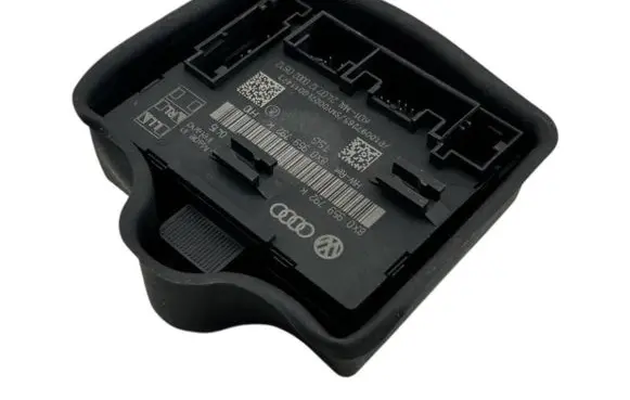 Audi A1 Door control unit/module 8X0959792K
