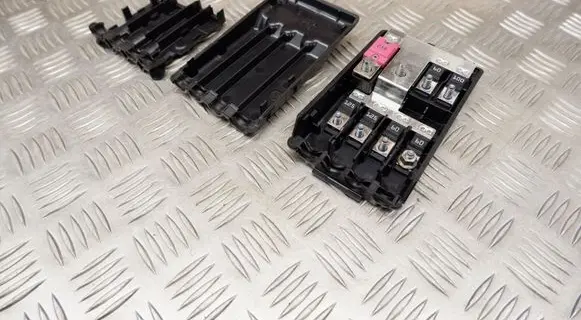 BMW X2 F39 Fuse module 9321050 8782849