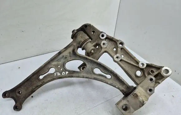 Volkswagen Touran I Front lower control arm/wishbone 1K0199296F 1k0407153g