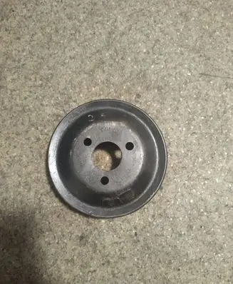 BMW 5 E34 Power steering pump pulley 2243683