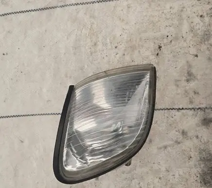 Hyundai H-1, Starex, Satellite Front indicator light 923024a5