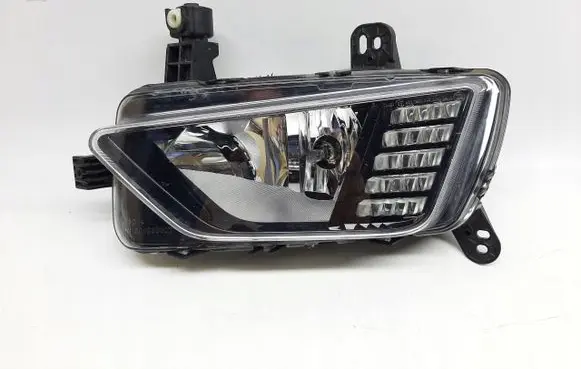Volkswagen Polo VI Front fog light 2G0941662
