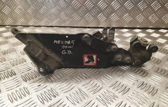 Mazda 5 Rear door lower hinge