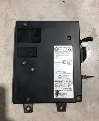 Volkswagen PASSAT B7 Other control units/modules 3C8035730E