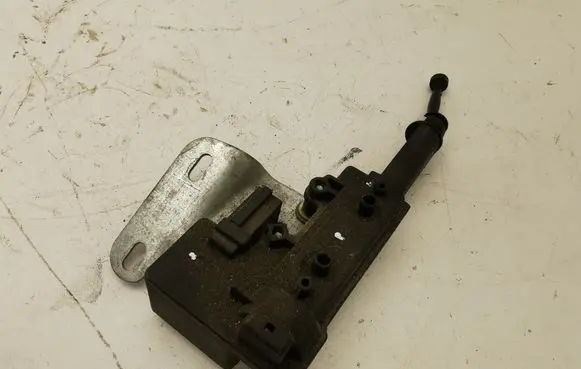 BMW 3 E46 Vent window/glass motor 8238744 61358238744
