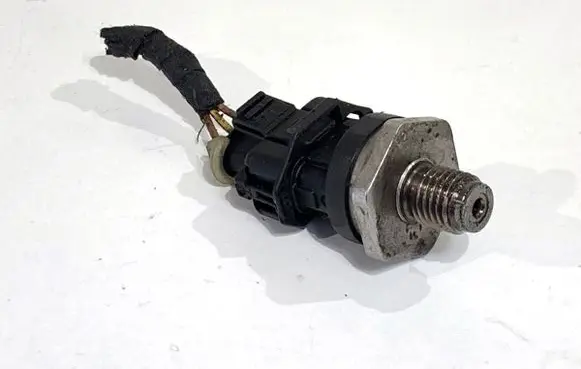 Opel Astra H Fuel pressure sensor 0281002767