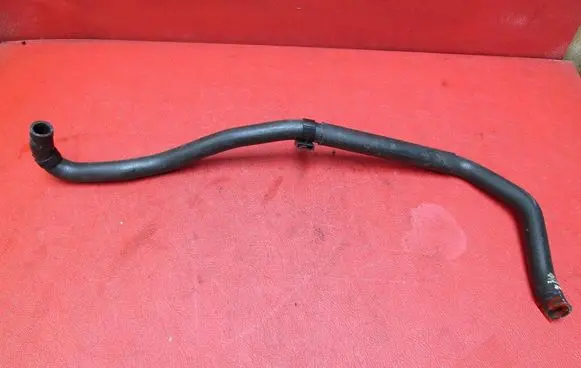 Nissan Navara D40 Engine coolant pipe/hose