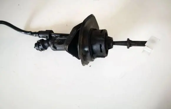 Ford Focus Clutch master cylinder 3m517a542ag 3m51-7a542-ag