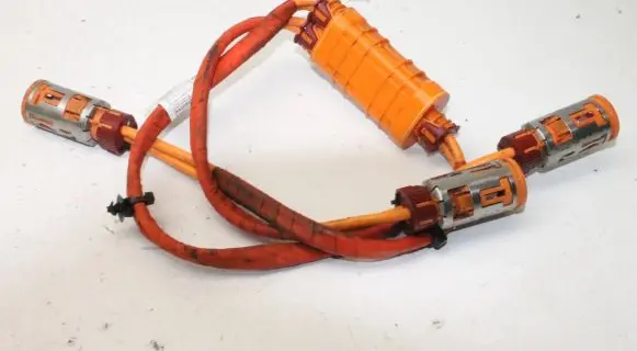 BMW i4 Plug wire 5A2DB33