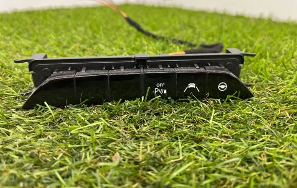 Mercedes-Benz S W222 Parking (PDC) sensor switch A2229057005