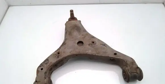 Mercedes-Benz Sprinter W906 Front lower control arm/wishbone A9063221109