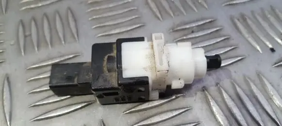 Alfa Romeo 147 Brake pedal sensor switch 60669020
