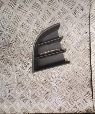 Skoda Octavia Mk2 (1Z) Front bumper lower grill 1z0853665c